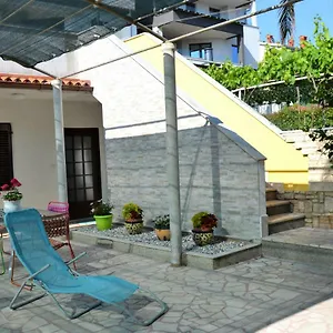 Appartamento Ada, Vinkuran